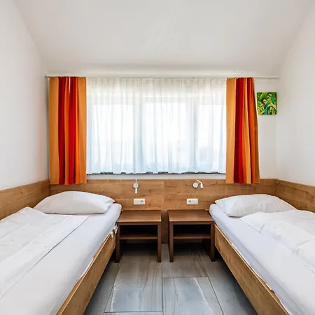 Konukevi Wels Inn Hotel Wels