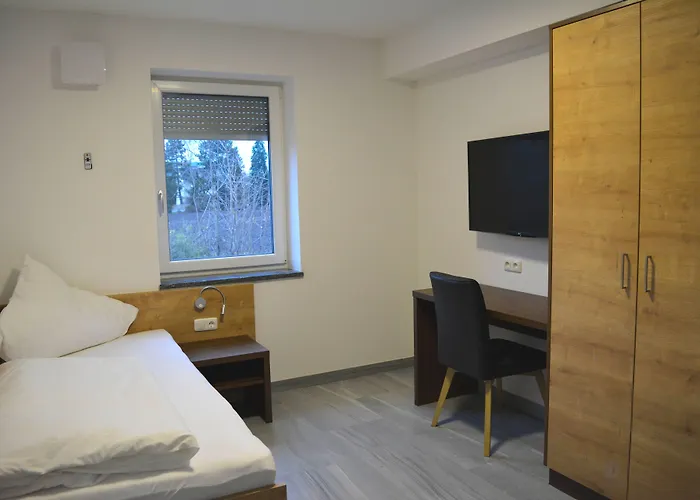 بيت ضيافة Wels Inn Hotel