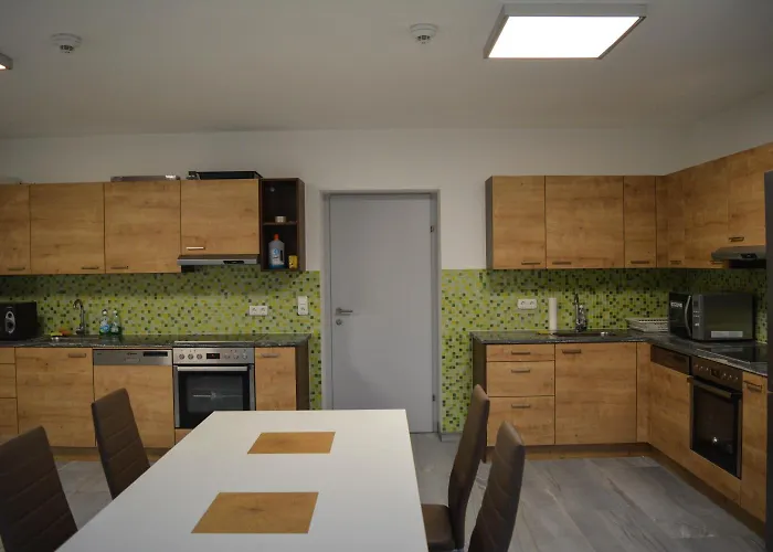 Pensjonat Wels Inn Hotel Wels