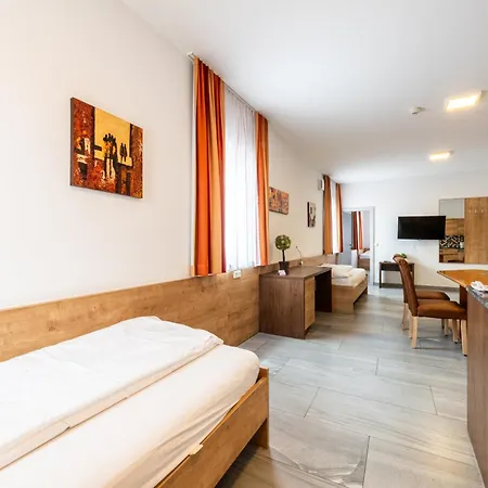Wels Inn Hotel Gasthuis 3*