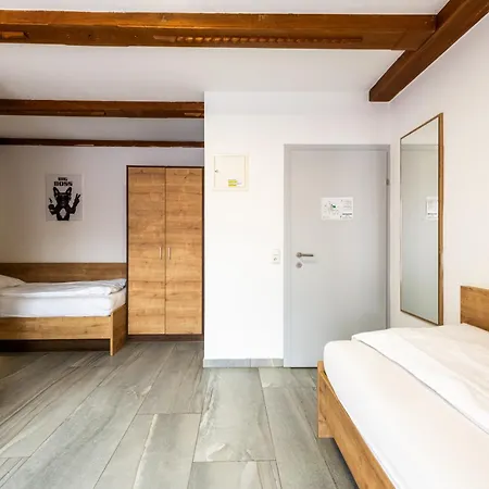 Casa de hóspedes Wels Inn Hotel 3*