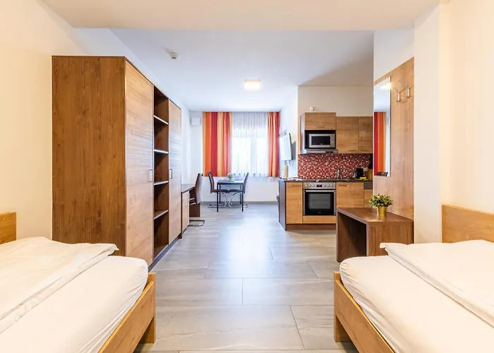 Wels Inn Hotel Βελς