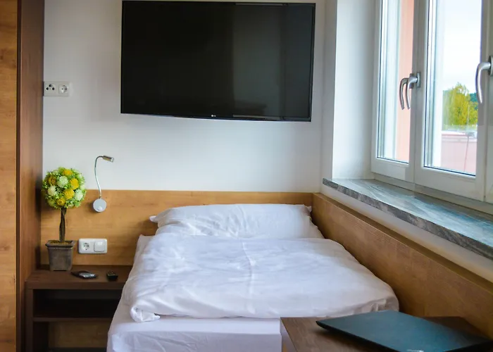 Πανσιόν Wels Inn Hotel