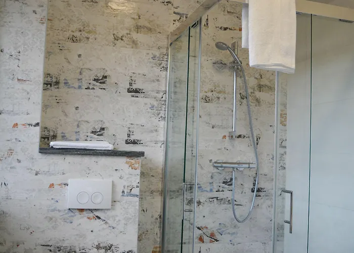 Wels Inn Hotel Βελς